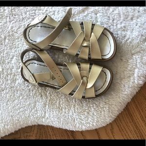 Saltwater sandals (girls)